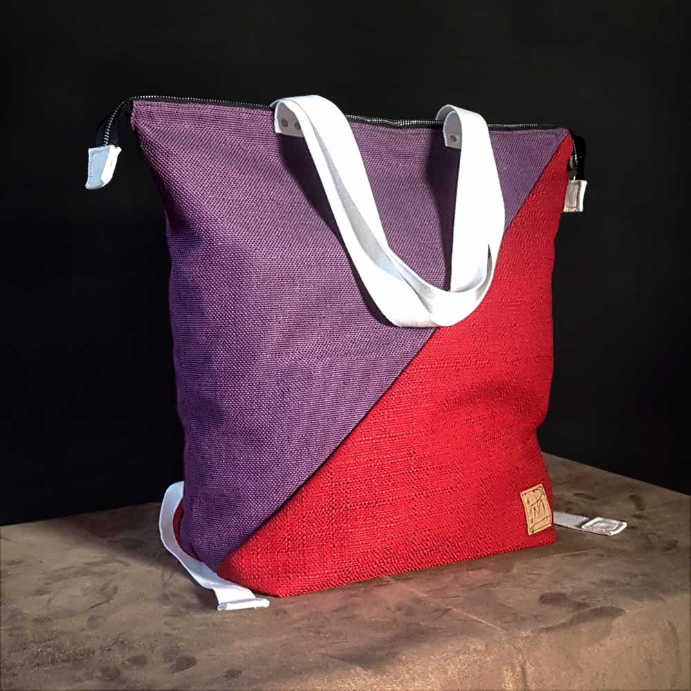 Urbis totebag backpack in Red-Purple color palette